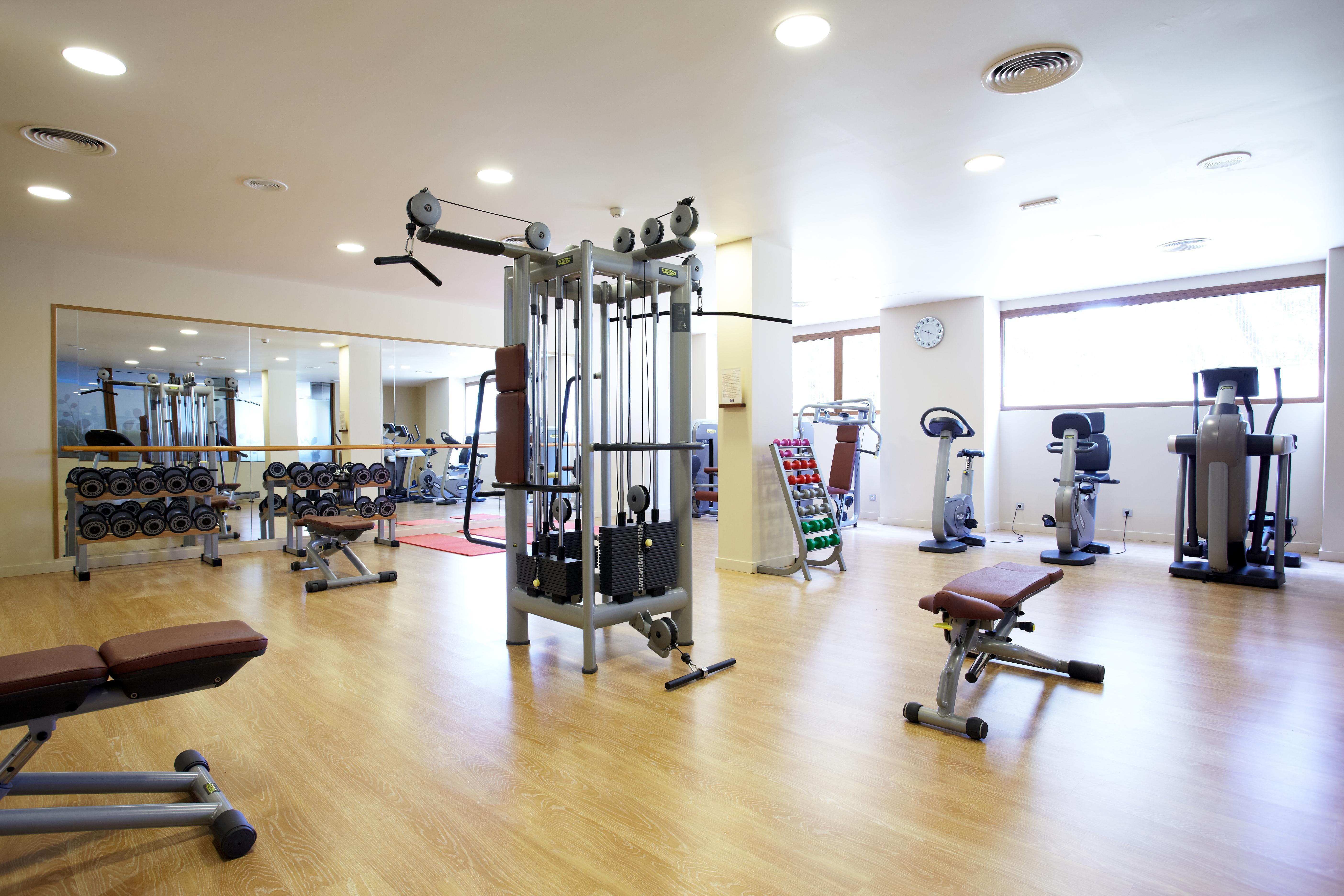 Grupotel Parc Natural & Spa Platja de Muro Εξωτερικό φωτογραφία A gym in a hotel