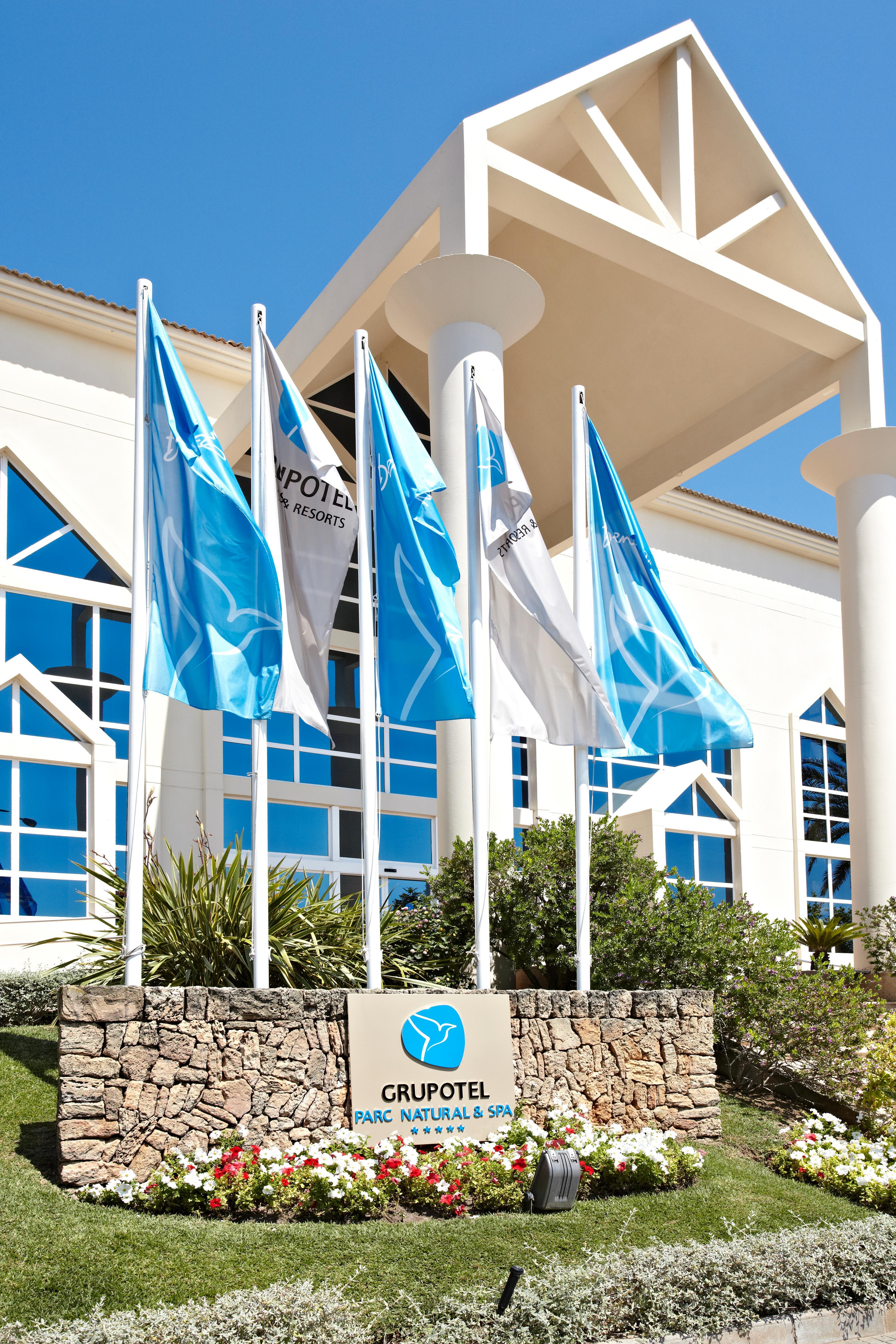 Grupotel Parc Natural & Spa Platja de Muro Εξωτερικό φωτογραφία The Expo Tel Aviv Convention Center