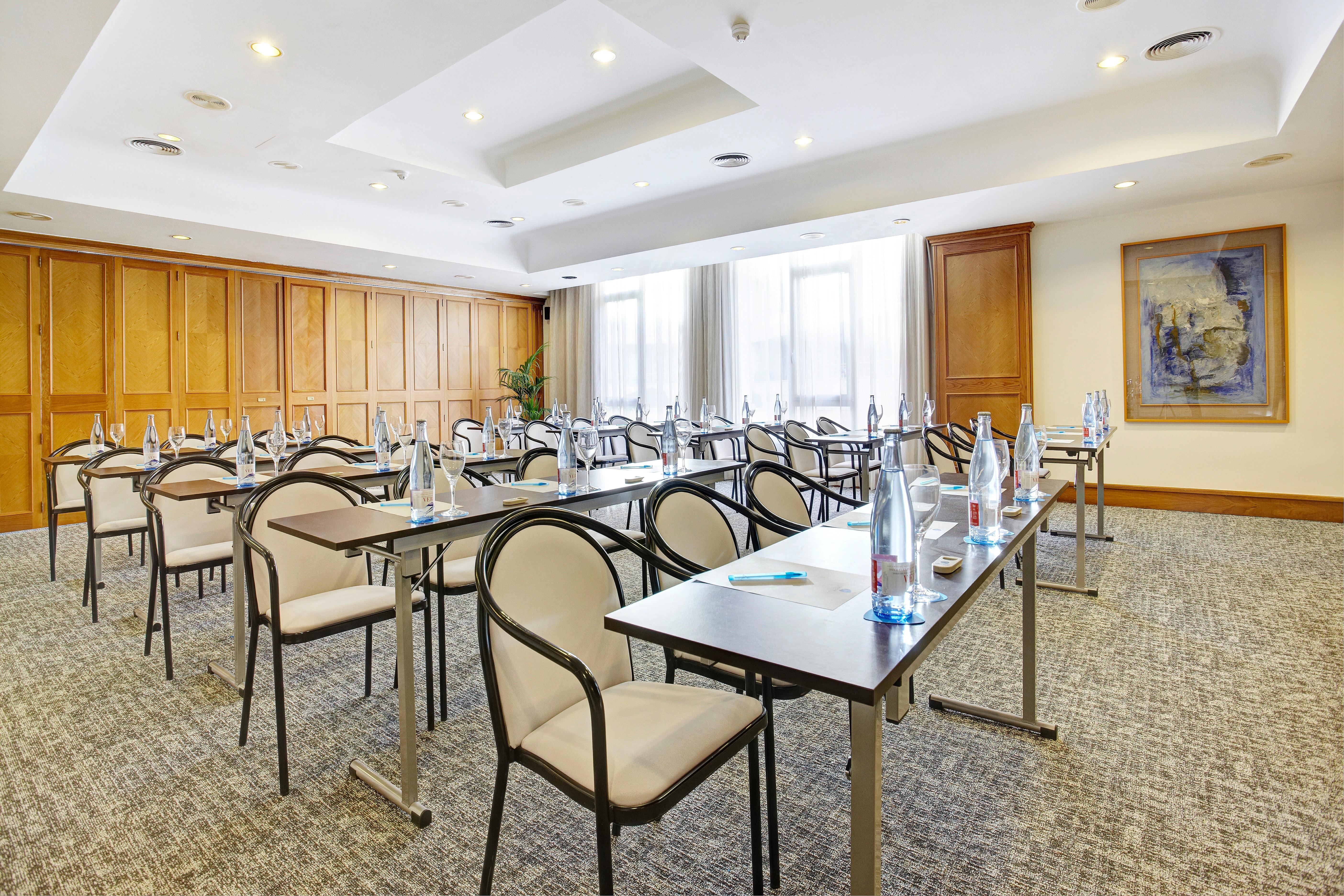 Grupotel Parc Natural & Spa Platja de Muro Εξωτερικό φωτογραφία Meeting room