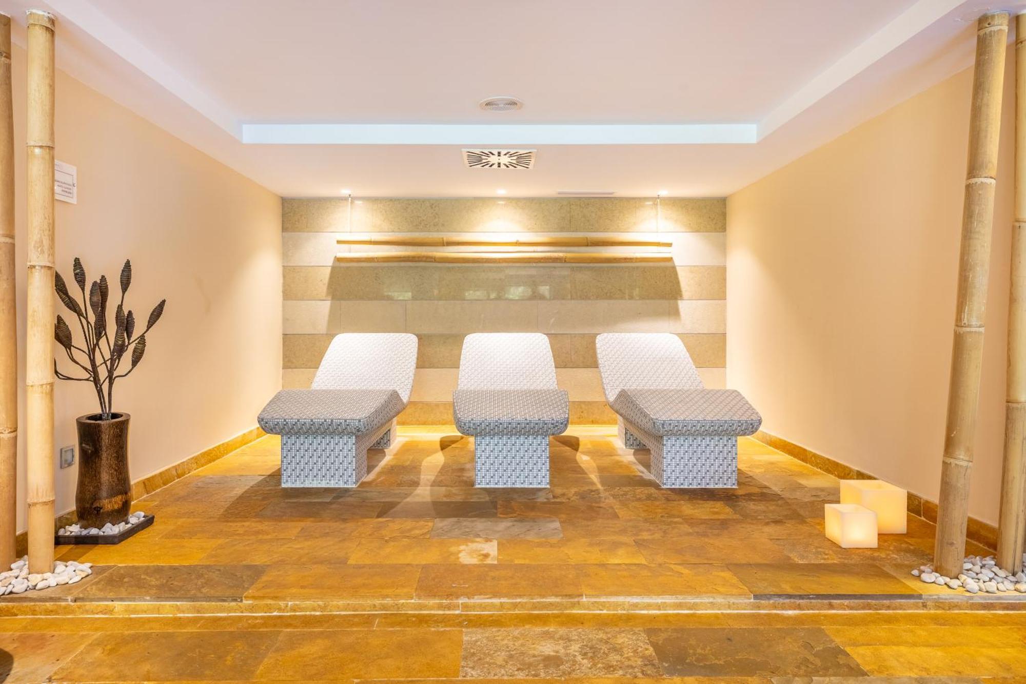 Grupotel Parc Natural & Spa Platja de Muro Εξωτερικό φωτογραφία Spa at the InterContinental